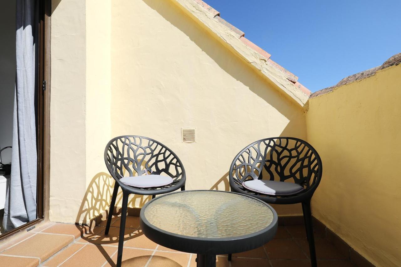 Duquesa Village Apartment - 2 Bed/2 Bath Apartment With Panoramic Sea Views Manilva Exterior photo