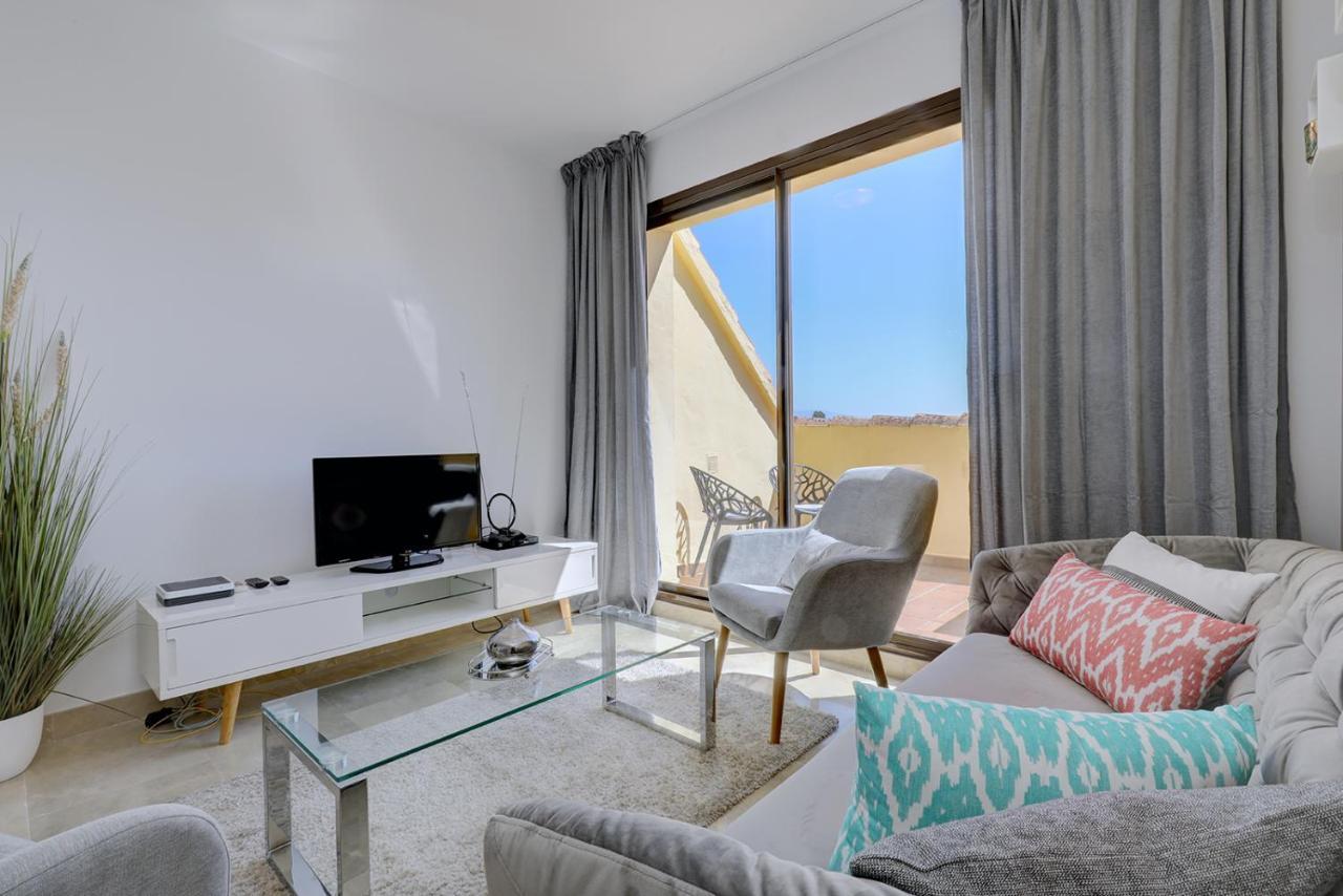 Duquesa Village Apartment - 2 Bed/2 Bath Apartment With Panoramic Sea Views Manilva Exterior photo