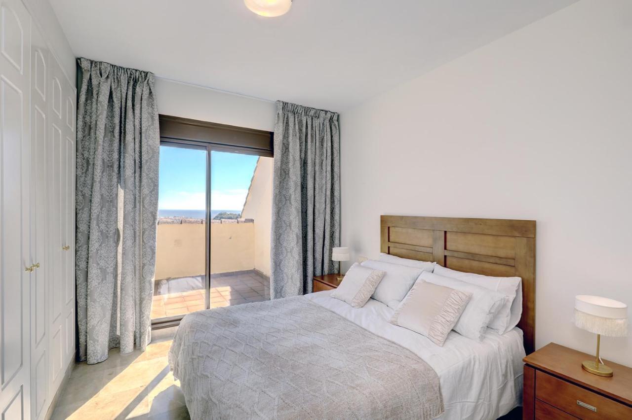 Duquesa Village Apartment - 2 Bed/2 Bath Apartment With Panoramic Sea Views Manilva Exterior photo