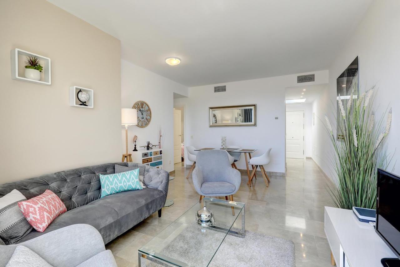 Duquesa Village Apartment - 2 Bed/2 Bath Apartment With Panoramic Sea Views Manilva Exterior photo