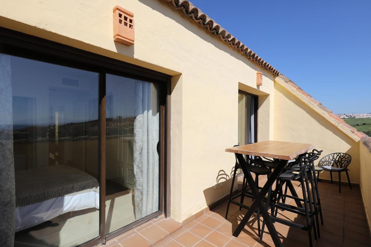 Duquesa Village Apartment - 2 Bed/2 Bath Apartment With Panoramic Sea Views Manilva Exterior photo